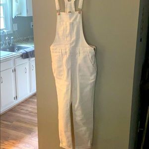 Super fresh white overall